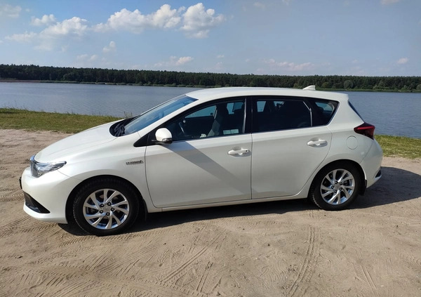 Toyota Auris cena 52900 przebieg: 151000, rok produkcji 2013 z Kalisz małe 211